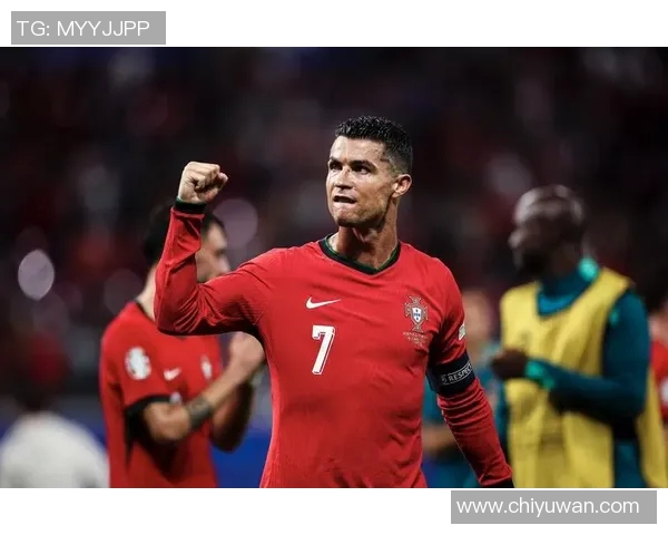 8月8日出生的足球传奇球星盘点 探秘他们的成长历程与辉煌成就